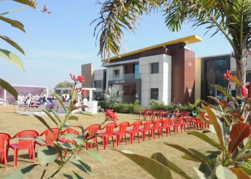 Sandhu Resort Kalanwali